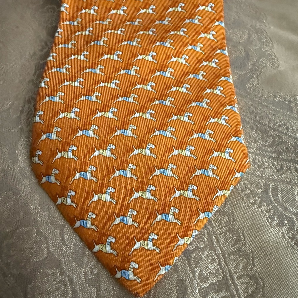 Salvatore Ferragamo Mens Orange Silk Tie - Picture 6 of 7